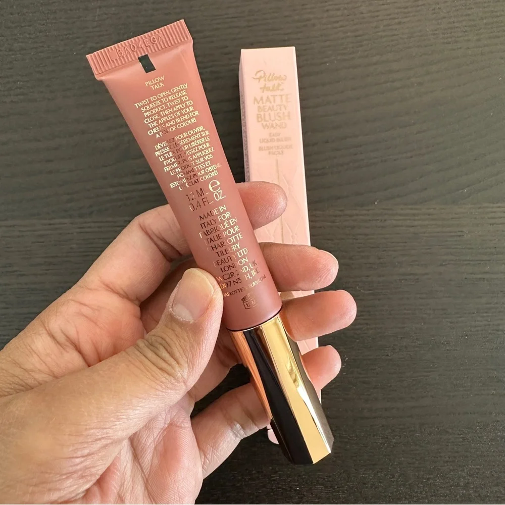 NWT Charlotte Tilbury Matte Beauty Blush Wand - Pillow Talk sz 12mL